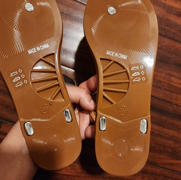 Kurt Geiger Silver and Coral Sandals - Picture 4 of 6